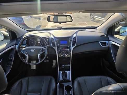 Used 2013 Hyundai Elantra GT w/ Style Pkg image 19