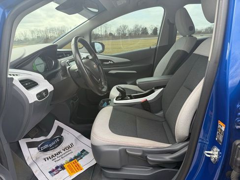 Used 2020 Chevrolet Bolt LT image 24