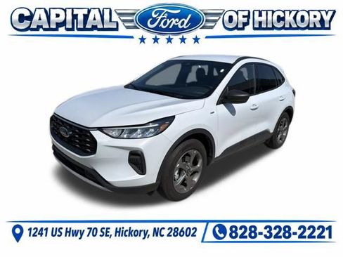 Used 2025 Ford Escape ST-Line FWD image 1