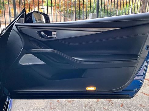 Used 2017 INFINITI Q60 w/ Premium Plus Package 3.0T image 22