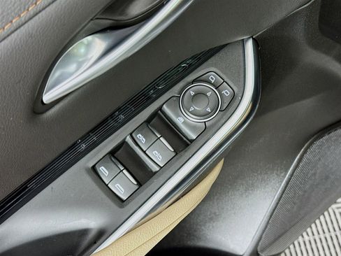 Used 2024 Cadillac XT4 Luxury w/ Cold Weather Package image 20