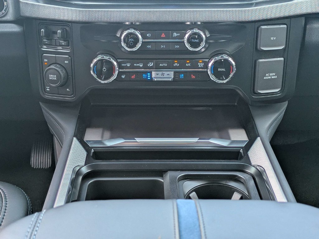 New 2026 Ford F250 Platinum w/ FX4 Off-Road Package AWD/4WD image 42