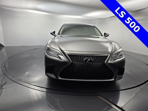 Used 2019 Lexus LS 500 image 4
