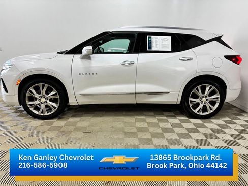 Certified 2021 Chevrolet Blazer Premier w/ Driver Confidence II Package AWD/4WD image 6