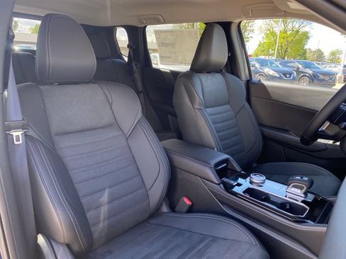 New 2026 Mitsubishi Outlander SE AWD/4WD image 10