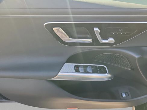 Certified 2025 Mercedes-Benz E 350 4MATIC Sedan image 12
