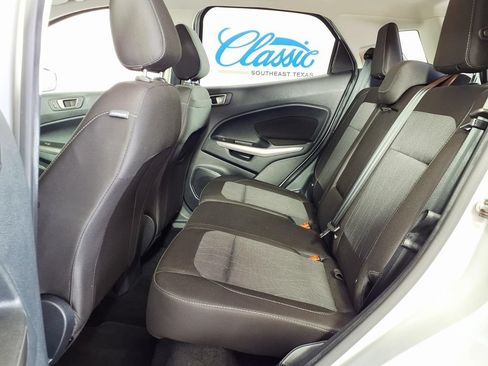 Used 2020 Ford EcoSport SE FWD image 8