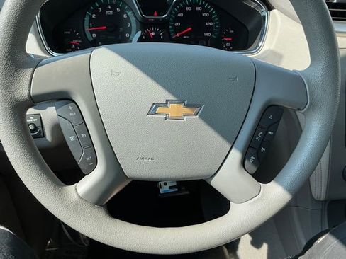 Used 2014 Chevrolet Traverse LS image 4