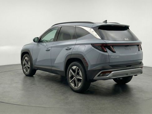 Used 2025 Hyundai Tucson SEL FWD image 6