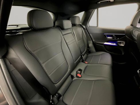 Certified 2026 Mercedes-Benz GLC 300 4MATIC image 25