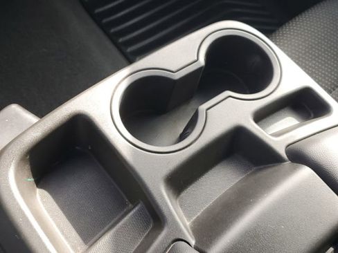 Used 2020 Chevrolet Silverado 1500 Custom w/ Custom Value Package image 25