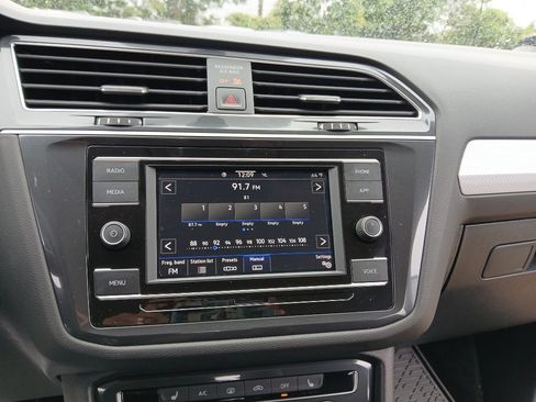 Used 2023 Volkswagen Tiguan S FWD image 12