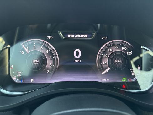 Used 2025 RAM 1500 Big Horn AWD/4WD image 25