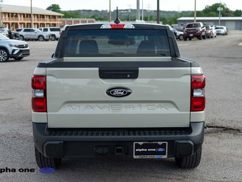 Used 2025 Ford Maverick XLT w/ XLT Luxury Package AWD/4WD image 7