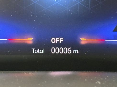 New 2026 BMW X5 xDrive50e w/ Executive Package image 18