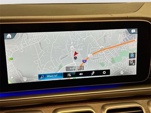 Used 2021 Mercedes-Benz GLS 450 4MATIC image 13