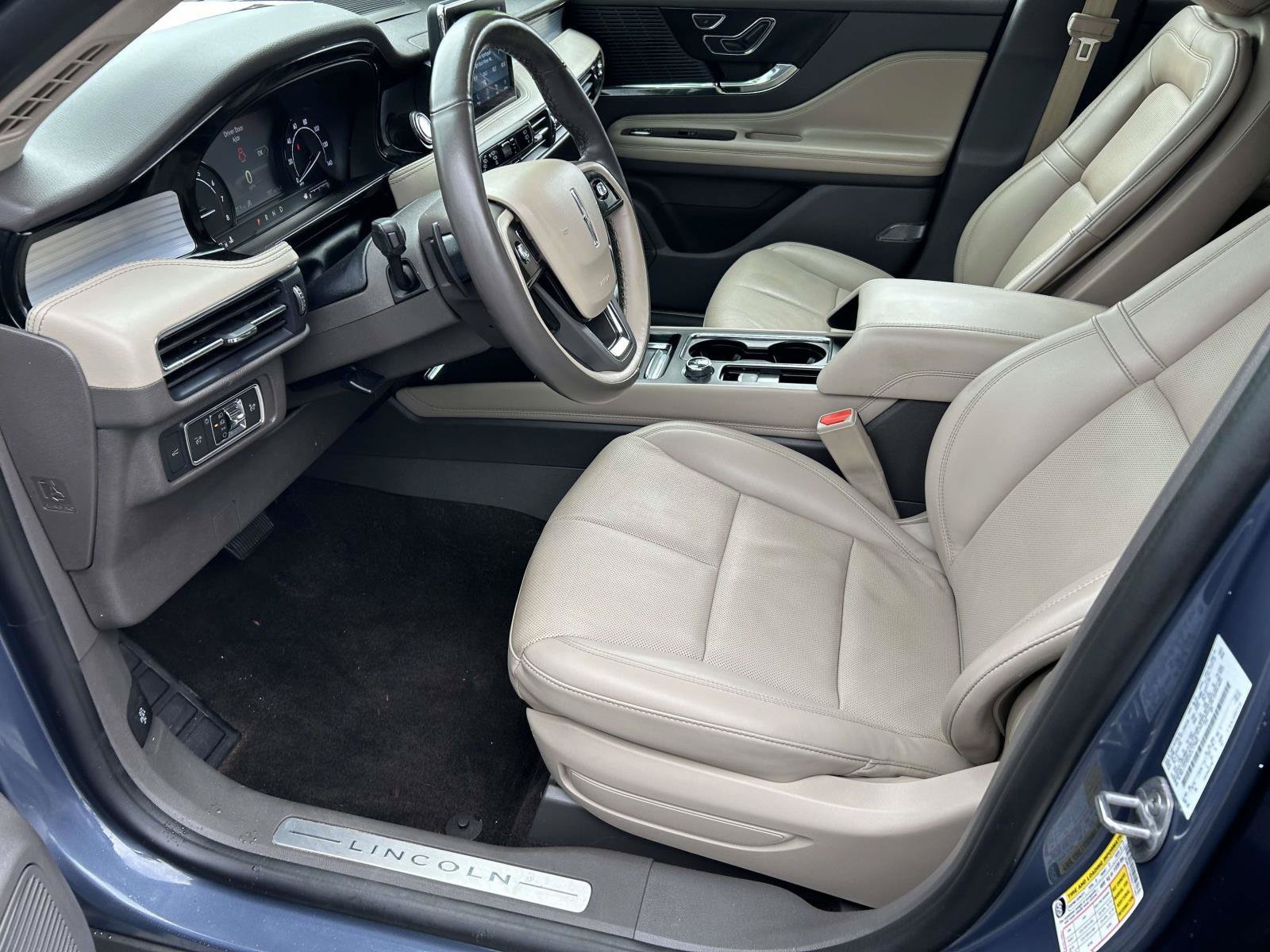 Certified 2022 Lincoln Corsair FWD w/ Premium Package image 21