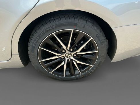 Used 2024 Toyota Camry SE AWD/4WD image 14