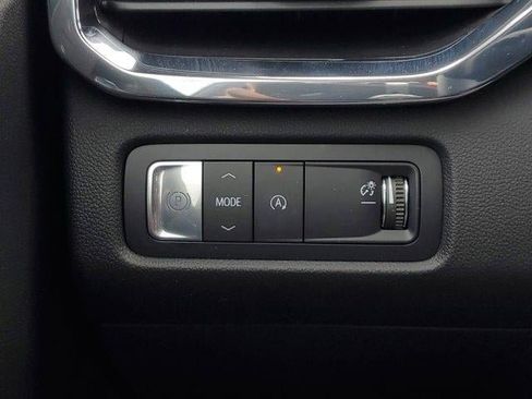 New 2026 GMC Acadia Elevation w/ Elevation Premium Package FWD image 30