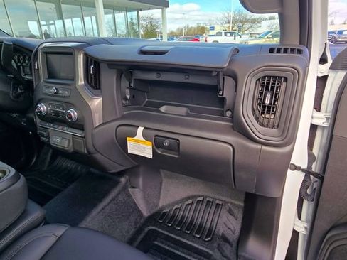 New 2025 GMC Sierra 1500 Pro w/ Pro Value Package AWD/4WD image 17