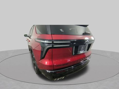 Used 2026 Chevrolet Traverse RS w/ LPO, Floor Liner Package FWD image 33