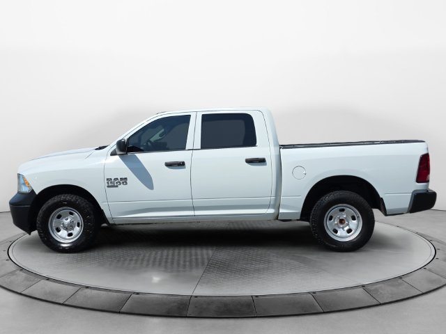 Used 2022 RAM 1500 Tradesman w/ Interior Cold Weather Group AWD/4WD image 2