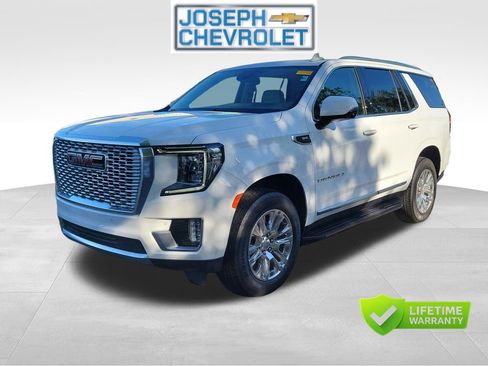 Used 2024 GMC Yukon Denali AWD/4WD image 2