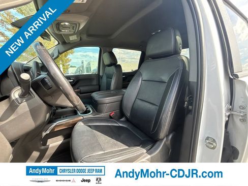 Used 2020 Chevrolet Silverado 1500 RST AWD/4WD image 10