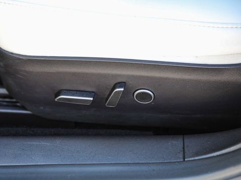 Used 2022 Tesla Model 3 image 19