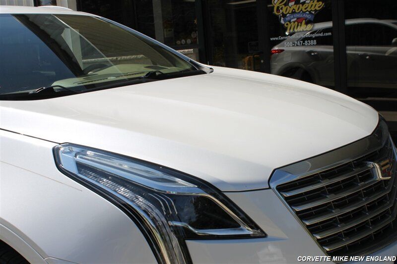 Used 2017 Cadillac XT5 Platinum w/ Driver Assist Package AWD/4WD image 25