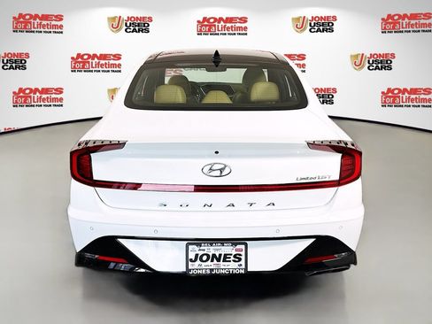 Certified 2021 Hyundai Sonata Limited w/ Cargo Package FWD image 18