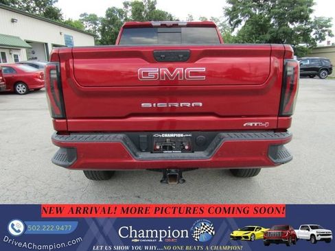 Used 2024 GMC Sierra 2500 AT4 w/ AT4 Premium Plus Package AWD/4WD image 5