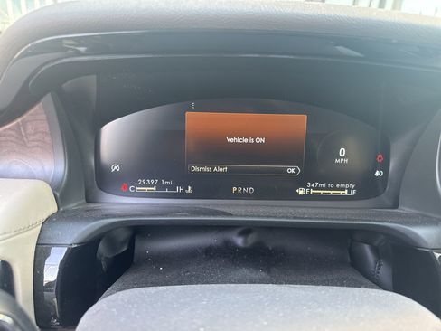 Used 2020 Lincoln Aviator Reserve w/ Equipment Group 201A image 10