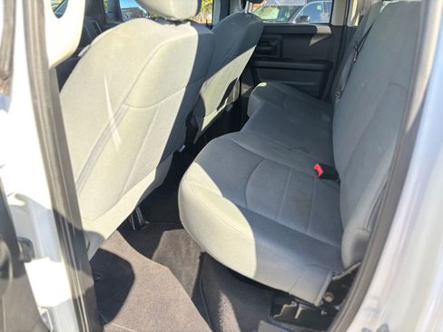 Used 2015 RAM 1500 Express image 12