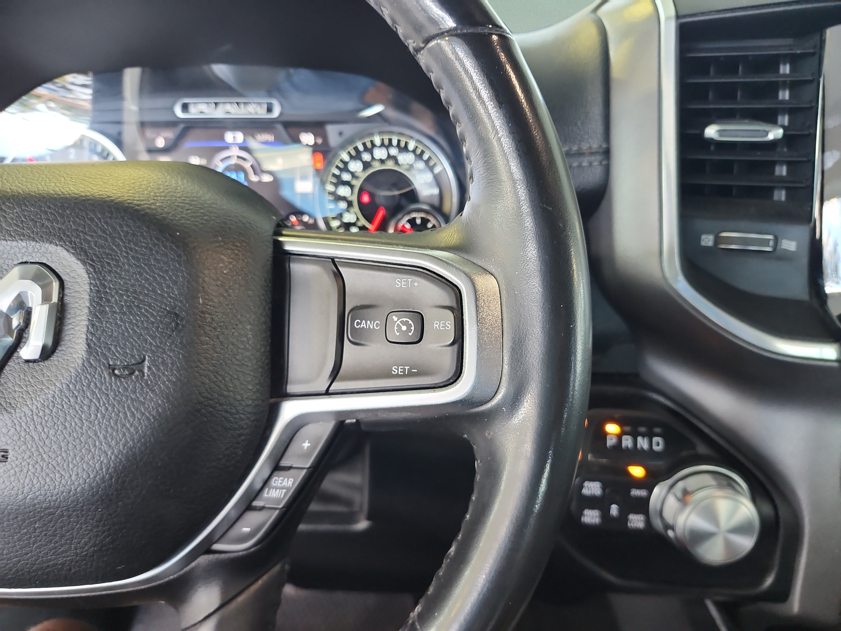Used 2021 RAM 1500 Laramie w/ Night Edition AWD/4WD image 27