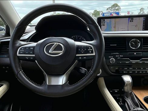 Used 2019 Lexus RX 350L image 6
