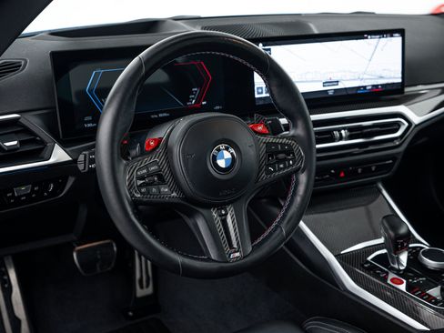 Used 2023 BMW M2 RWD image 9