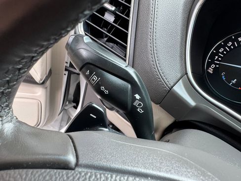 Used 2016 Lincoln MKX Reserve w/ Technology Package AWD/4WD image 34