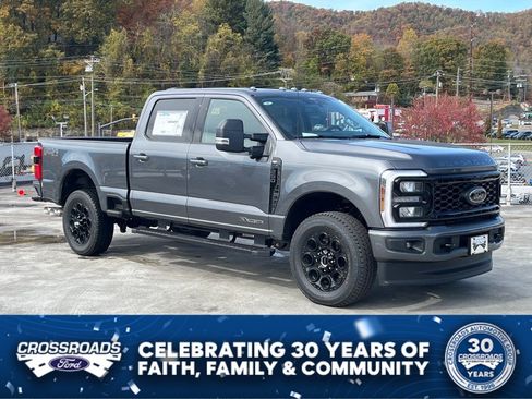 New 2026 Ford F250 XLT w/ XLT Premium Package AWD/4WD image 1