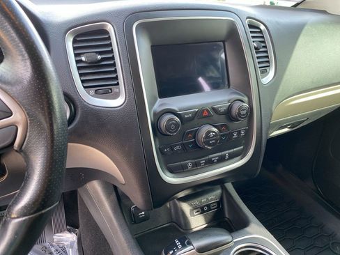 Used 2019 Dodge Durango SXT w/ 3rd Row Seating Group image 25