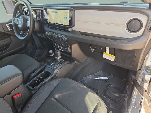 New 2026 Jeep Wrangler Sport AWD/4WD image 31