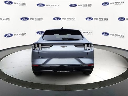 Certified 2022 Ford Mustang Mach-E Premium image 4