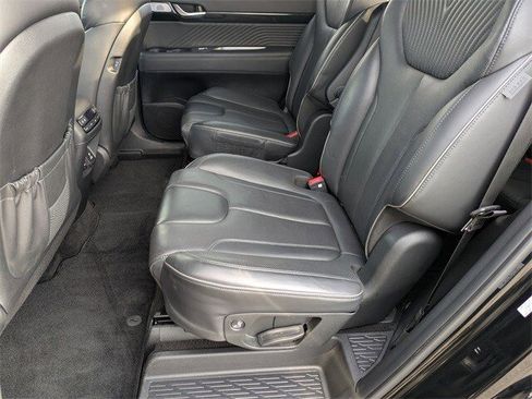 Used 2023 Hyundai Palisade Calligraphy image 15