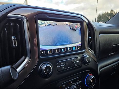 Used 2022 Chevrolet Silverado 3500 High Country w/ Z71 Off-Road Package image 29