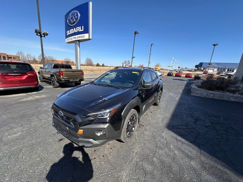 Certified 2025 Subaru Crosstrek 2.5i Wilderness image 7