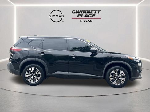 Certified 2023 Nissan Rogue SV FWD image 23