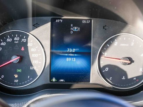 Used 2024 Mercedes-Benz Sprinter 2500 image 30