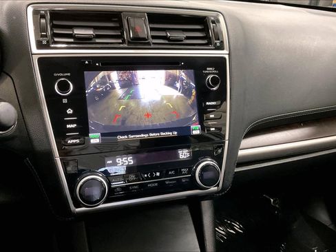 Used 2019 Subaru Outback 2.5i Limited AWD/4WD image 27