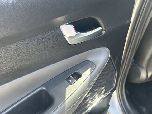 Certified 2023 Hyundai Santa Fe SEL w/ Premium Package image 12