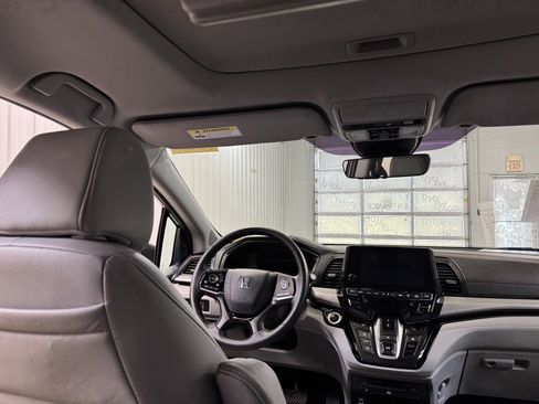 Used 2023 Honda Odyssey Touring image 23